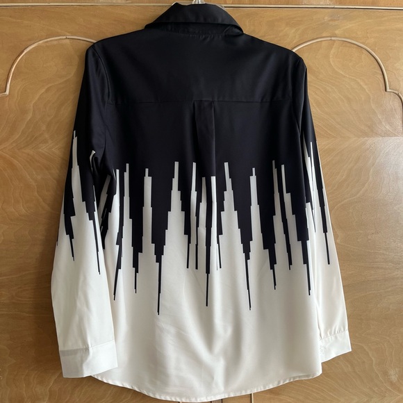 FHQ Collection L black and white blouse - Picture 2 of 11